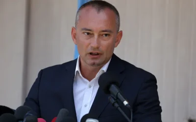 Hamas Pilih Senjata, Mladenov Pilih Perlucutan: Siapa yang Akan Menang di Kairo?
