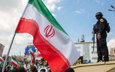 "Pintu Neraka Terbuka", Iran Tantang Balik Ultimatum 48 Jam Donald Trump