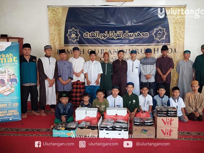 Ingin menyalurkan infak dan sedekah? Ulurtangan.com saja