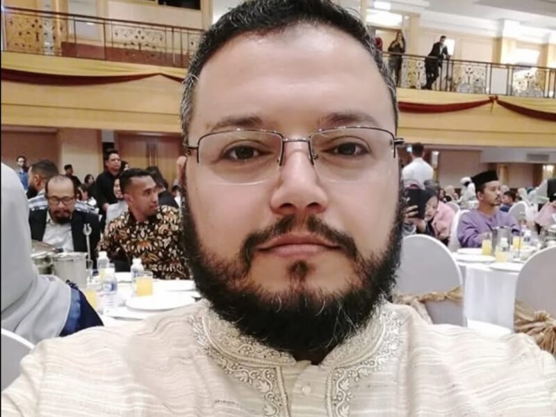 Aktivis Palestina Ditangkap di Indonesia, Langsung Dideportasi, Kini Terancam Diserahkan ke "Israel"