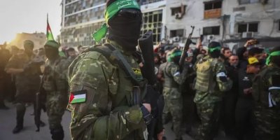 Mengapa Perlawanan Lambat Merespon Invasi Darat Kota Gaza?