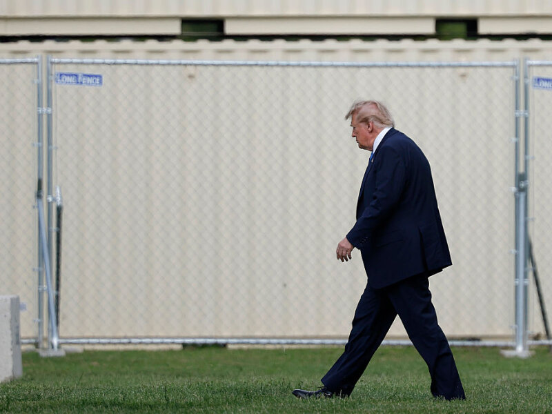 Trump Ancam Serang Iran, AS Pertimbangkan Kembali Operasi Militer