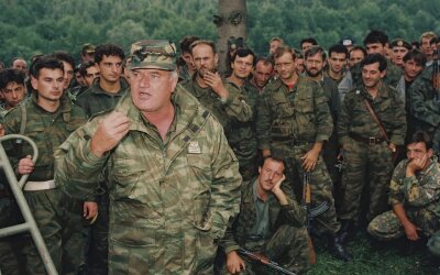 Ratko Mladić, “Penjagal Muslim Bosnia”, Meninggal di Den Haag