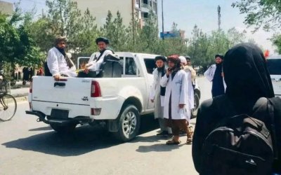 Salahi Berbusana Muslimah, Puluhan Perempuan Ditangkap IIA