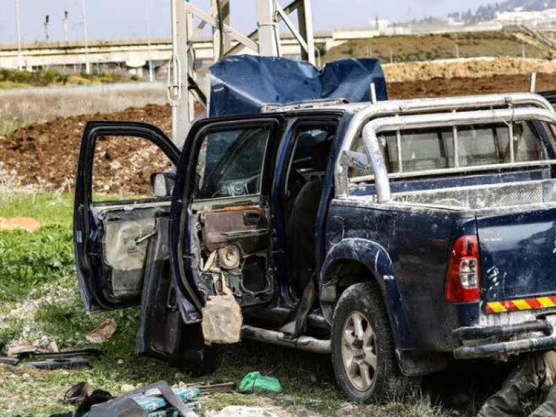 Dua Warga 'Israel' Tewas dalam Serangan Tabrak-Tusuk di Beit She’an, Enam Terluka