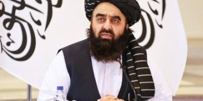 Muttaqi Menuntut Pengembalian Helikopter Afghanistan, Menyeru Pelonggaran Sanksi