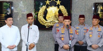 Ustadz Abdul Somad Beri Ceramah di Mabes Polri: Polisi Bukan untuk Menyenangkan Semua Orang