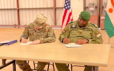 AS Tarik Pasukannya dari Niger Saat Jihadis Semakin Kuat