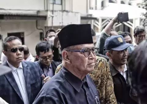 Wasekjen MUI Minta Panji Gumilang Minta Maaf Gara-gara Bikin Gaduh