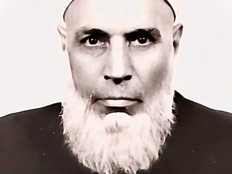 Ulama' Penjual Acar yang Menantang Tank: Syahidnya Syaikh Muhammad Basyir al-Murad di Tangan Rezim Hafez Assad