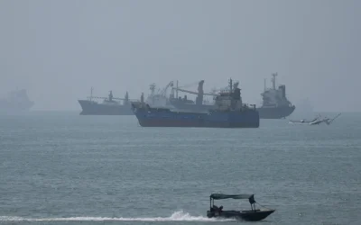 AS Serang Dua Peluncur Rudal Iran di Pulau Larak