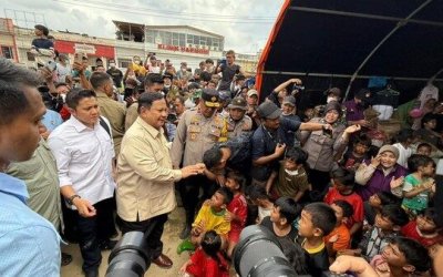 Tinjau Lokasi Banjir-Longsor di Aceh Tamiang, Presiden Prabowo Ingatkan Larangan Tebang Pohon Sembarangan