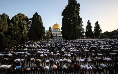 40.000 Muslim melaksanakan salat Idul Adha di Al Aqsa