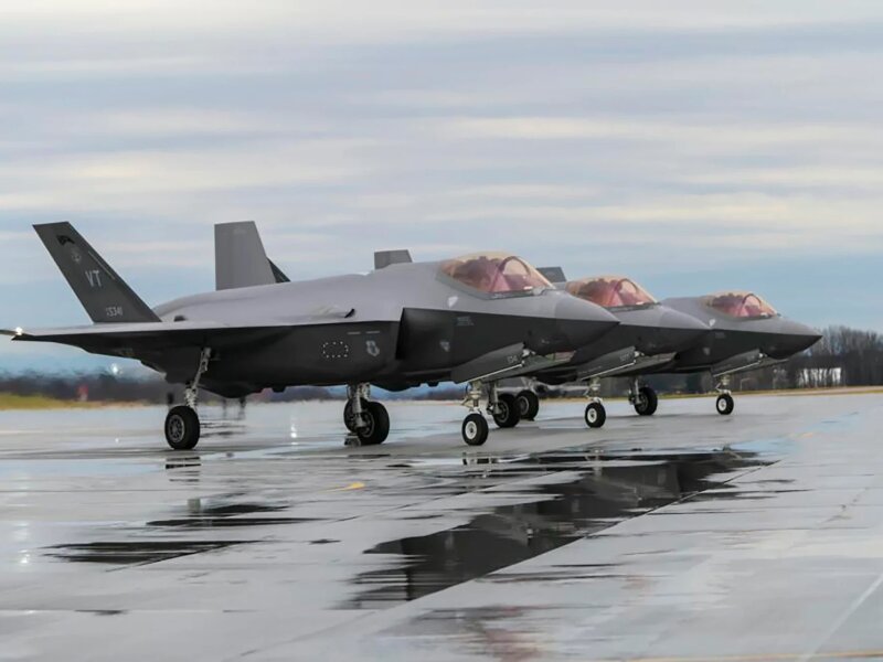 Iran Klaim Hancurkan Tiga Jet F-35 AS di Yordania