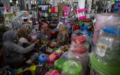 Penyebab Dibalik Kenaikan Harga Plastik