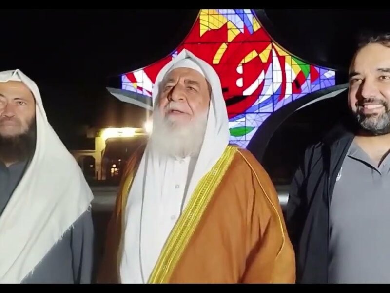 Setelah 53 Tahun di Pengasingan, Syeikh Adnan al Aroor Kembali ke Suriah