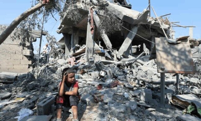 Pasukan &#8216;Israel&#8217; Sengaja Tinggalkan Boneka Berisi Bom di Gaza untuk Memikat Anak-anak