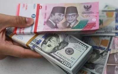 Rupiah Babak Belur, Dolar Singapura Tembus Rp14.000 dan Dolar AS Dekati Rp17.900