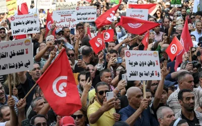 Tunisia Bergolak, Ribuan Warga Tantang Saied
