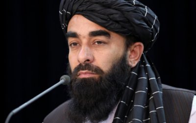 Mujahid: Tidak Ada Masalah dalam Hubungan Afghanistan-Tajikistan