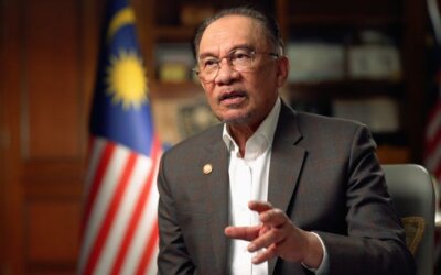 Drone Dicegat Dekat Mekkah, Anwar Ibrahim: Ancaman terhadap Kota Suci Tak Bisa Diterima