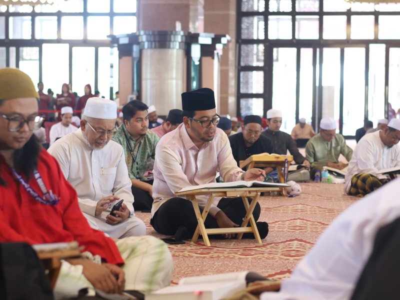 Sahih Al-Bukhari Katalis Persatuan Umat