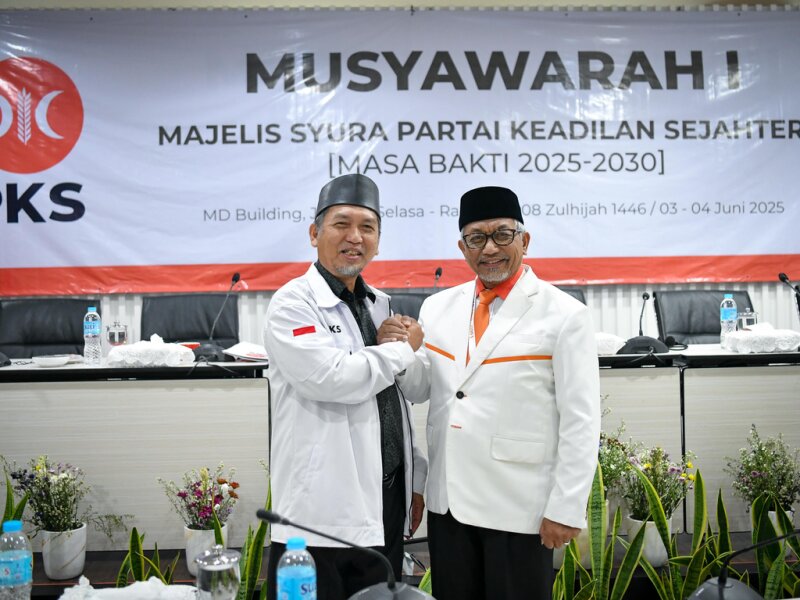 PKS Tetapkan Almuzzammil Yusuf sebagai Presiden dan Sohibul Iman sebagai Ketua Majelis Syura 2025–2030