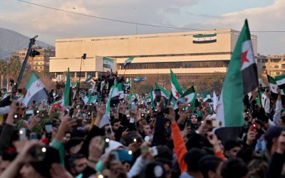 Euforia di Suriah Setelah Trump Umumkan Penghapusan Sanksi, Tapi Banyak Pertanyaan Menggantung