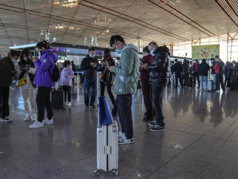 Kurangnya Informasi Terkait Lonjakan COVID-19 di Cina Timbulkan Kekhawatiran Global