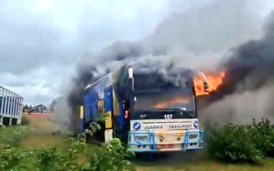 JNIM Bakar 100 Truk Bahan Bakar yang Menuju Ibu Kota Mali