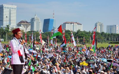 Ustaz Abdul Somad: “Jangan Beli Peluru yang Membunuh Warga Palestina!”