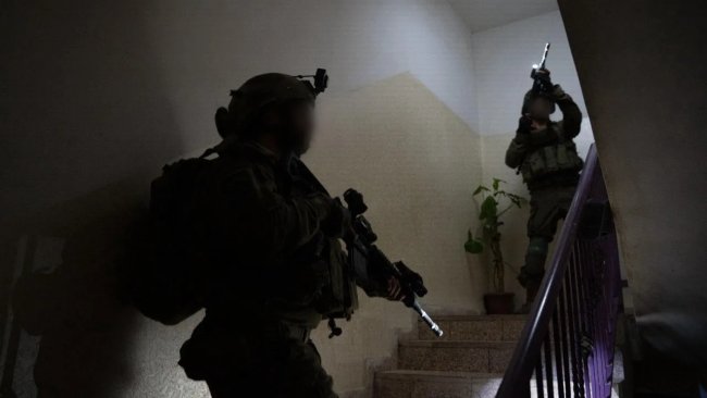 Ciut Diserang Iran, Tentara &#8216;Israel&#8217; Rampas Rumah Warga Palestina untuk Sembunyi