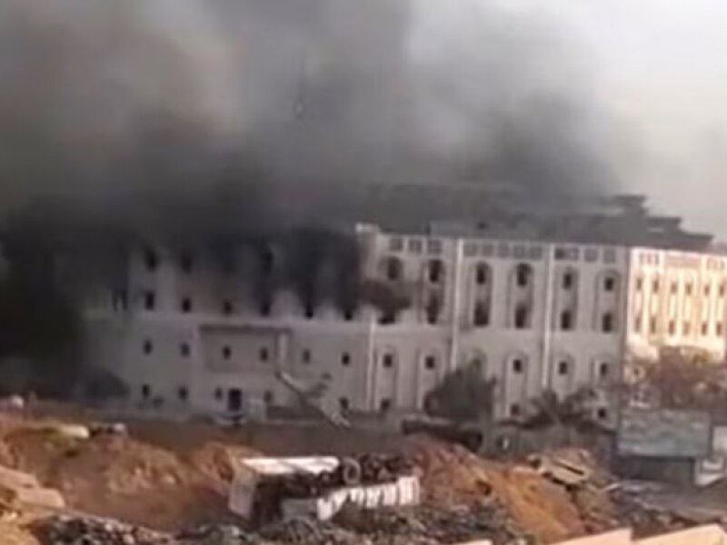 "Israel" Bakar Rumah Sakit Indonesia di Jalur Gaza, Pasien Tewas karena Alat Oksigen Mati