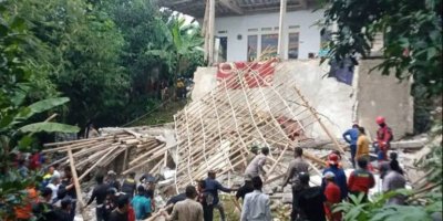 Bangunan Madrasah Runtuh di Bogor, Empat Warga Tewas dan Puluhan Luka-Luka