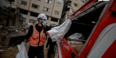 30 Jenazah Diangkat dari Reruntuhan Gaza, ‘Israel’ Terus Menembak di Tengah Gencatan Senjata