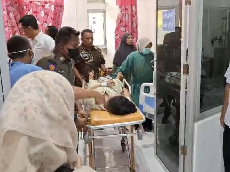 Kondisi Memburuk, 3 Siswa Korban Keracunan MBG di Pariaman Dirujuk ke RSUP M Djamil
