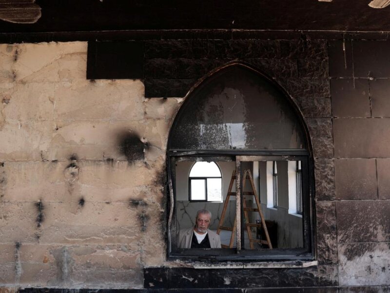 Dua Masjid di Tepi Barat Dibakar, Kekerasan Pemukim 'Israel' Kian Memanas
