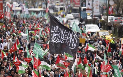 Puluhan Ribu Warga Turki Sambut Seruan Jihad Ulama
