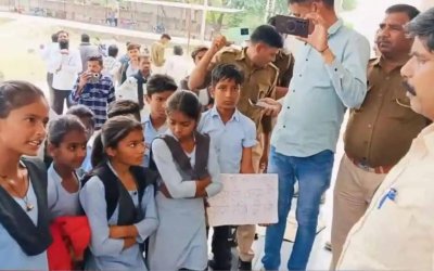 Tiga Guru Muslim Dihukum Karena Tuduhan Palsu, Ratusan Siswa di India Gelar Protes