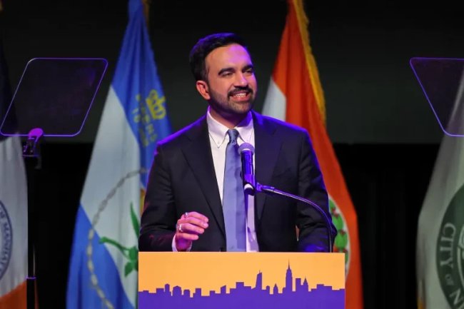 Tamparan Politik untuk Trump: Zohran Mamdani, Muslim Pertama Jadi Wali Kota New York