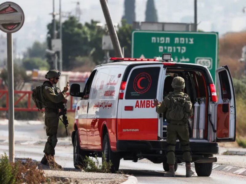 Blokade Militer Hari Ketiga di Nablus: Akses Kesehatan Lumpuh, Ibu Hamil Lahiran di Ambulans