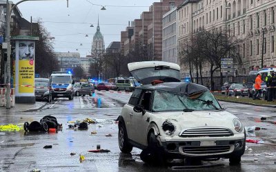 Imigran Afghanistan Tabrak Kerumunan Orang di Pasar Munich