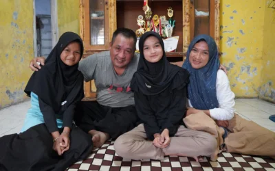 Anak Penjual Keripik Lolos Kedokteran UGM dan Kuliah Gratis, Kisah Tiara Julianti Wujudkan Mimpi Jadi Dokter