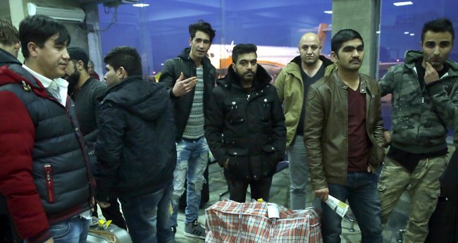 Pertama Kalinya, Jerman Deportasi Warga Afghanistan Sejak IIA Berkuasa