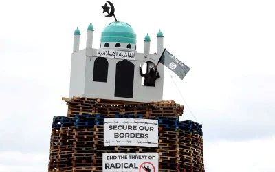 Pria Ditangkap Usai Replika Masjid Dibakar di Irlandia Utara