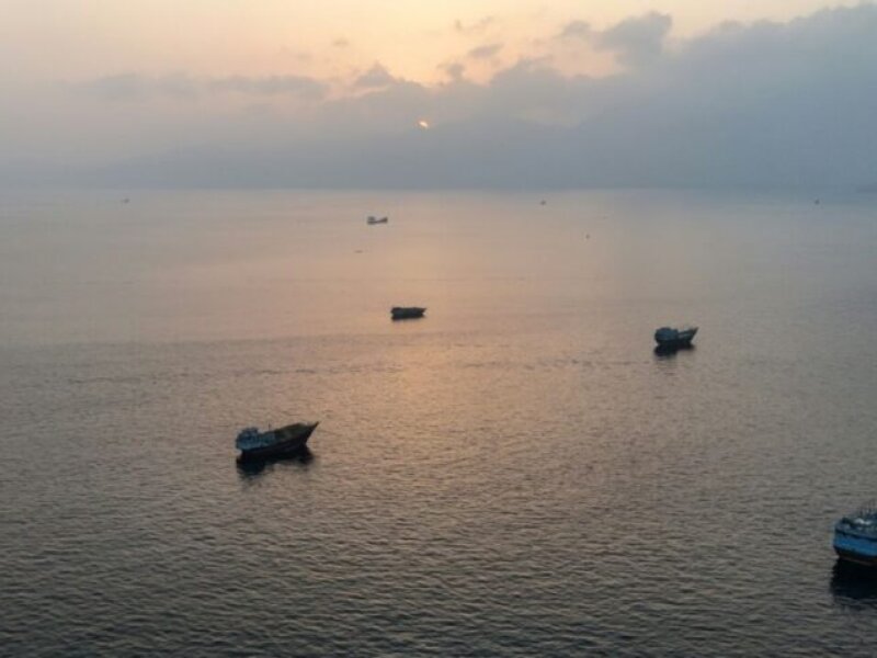 Iran Tidak Akan Membuka Selat Hormuz Sampai Syarat-syarat Terpenuhi