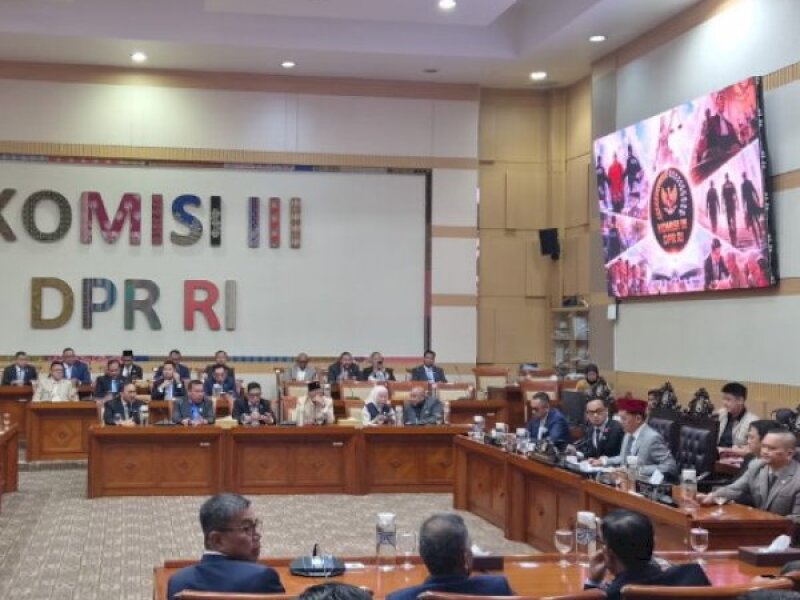 Komisi III DPR RI Kompak Ketuk Palu Setuju Komjen Suyudi Ario Seto Jadi Calon Kapolri