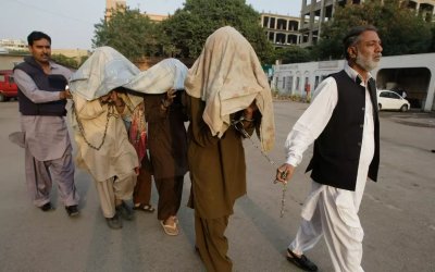 Usut Pemboman Tenaga Migran Cina, Pakistan Tangkap 11 Anggota Taliban Pakistan