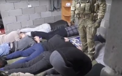 Aparat Rusia Serbu Masjid di Khabarovsk, Jamaah Shalat Jumat Dibubarkan