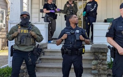 FBI dan Polisi Gerebek 5 Rumah Mahasiswa Pro-Palestina di Michigan